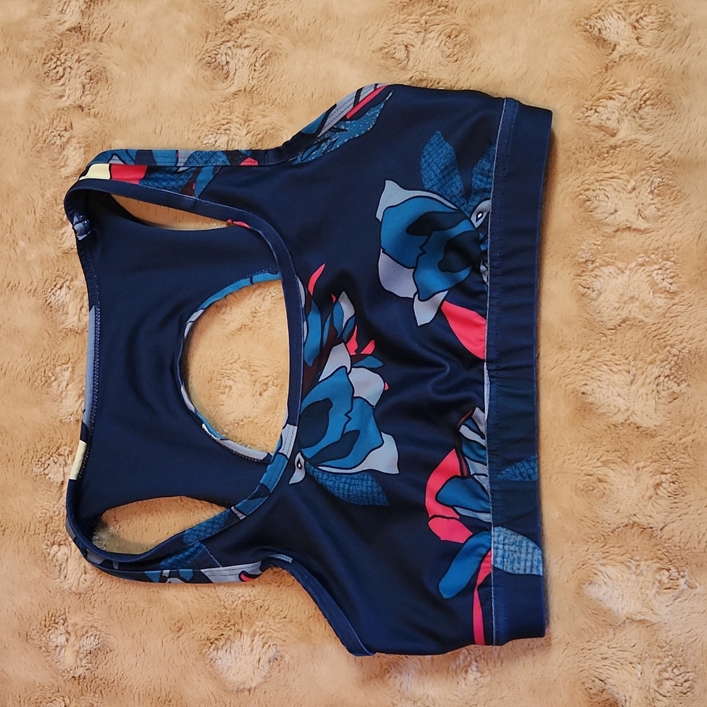 Joy Lab lightly padded sports bra 2